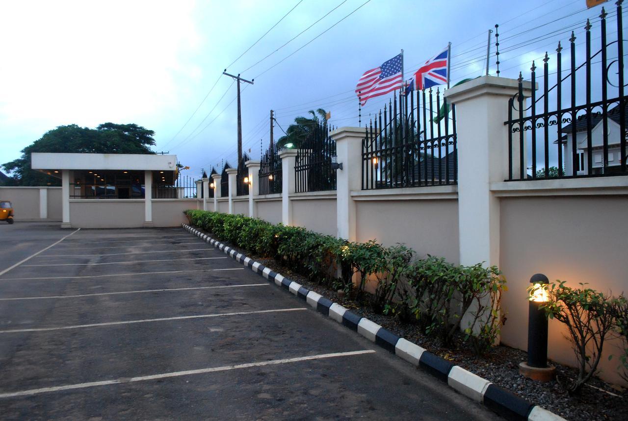 Grand Inn & Suites Ijebu Ode Exterior photo